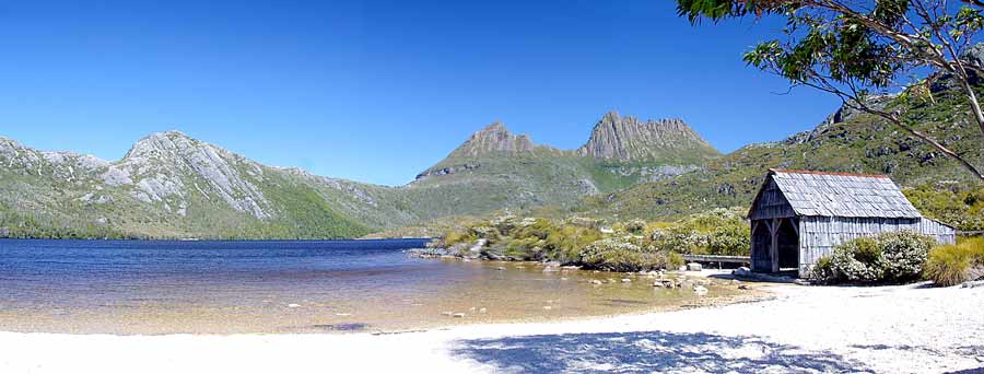 A view of Cradle Mountain from Dove Lake